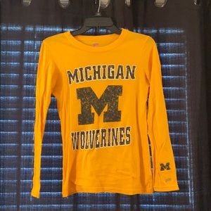 Michigan Wolverines long sleeve shirt